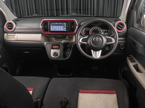 Toyota Passo III с пробегом 2017 года, цена 1 049 000 рублей, 75432 км, хэтчбек, Автокод Объявления