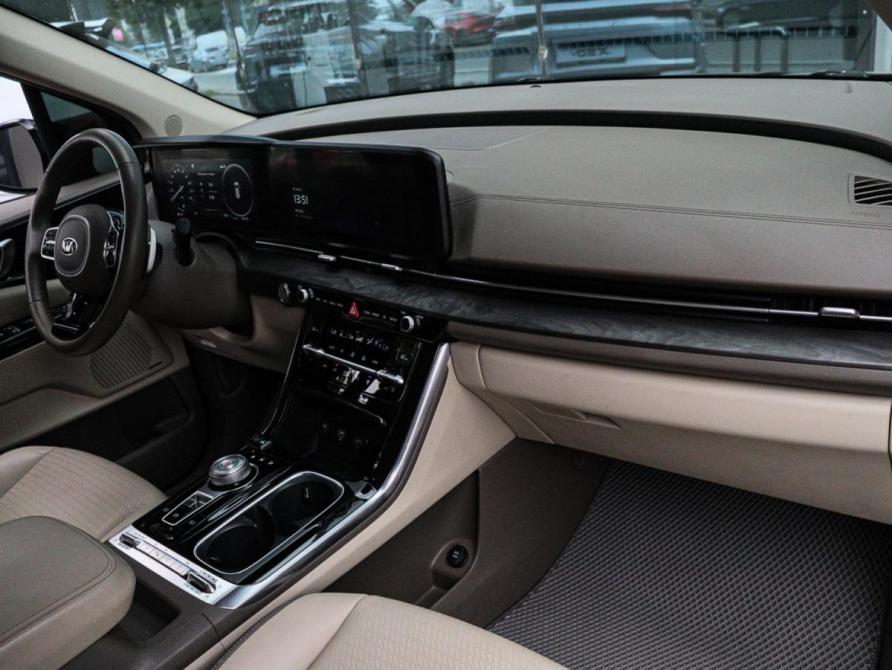 Kia Carnival IV Москва  - изображение 8