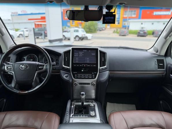 Toyota Land Cruiser 200 Series Рестайлинг 2 с пробегом 2016 года, цена 5 600 000 рублей, 157244 км, внедорожник, Автокод Объявления