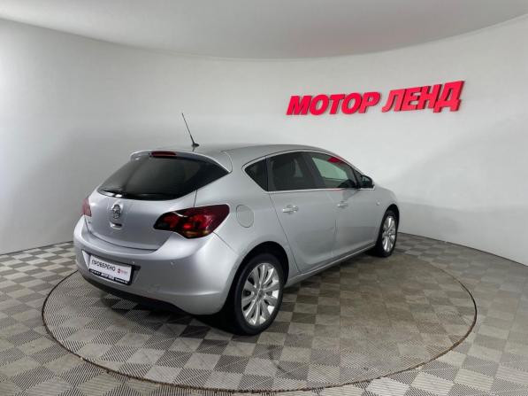 Opel Astra J с пробегом 2011 года, цена 550 000 рублей, 233410 км, хэтчбек, Автокод Объявления