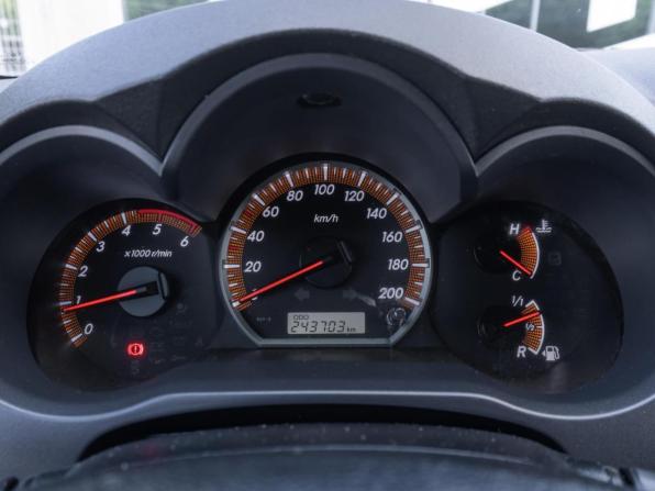 Toyota Hilux VII Рестайлинг с пробегом 2014 года, цена 1 770 000 рублей, 243703 км, offers.body_type.unknown, Автокод Объявления