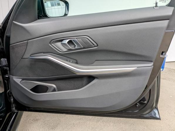 BMW 3 серии VII (G2x) Рестайлинг с пробегом 2024 года, цена 6 280 000 рублей, 26311 км, седан, Автокод Объявления