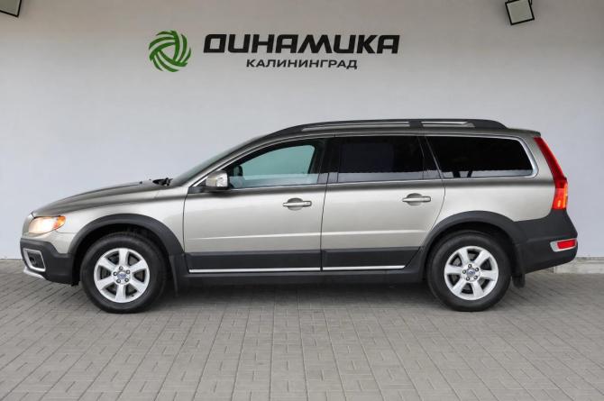 Volvo XC70 II Рестайлинг с пробегом 2013 года, цена 1 530 000 рублей, 177420 км, универсал, Автокод Объявления