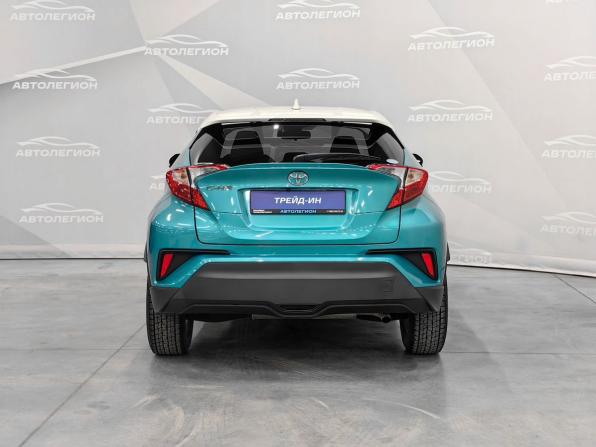 Toyota C-HR I с пробегом 2019 года, цена 2 150 000 рублей, 69000 км, внедорожник, Автокод Объявления