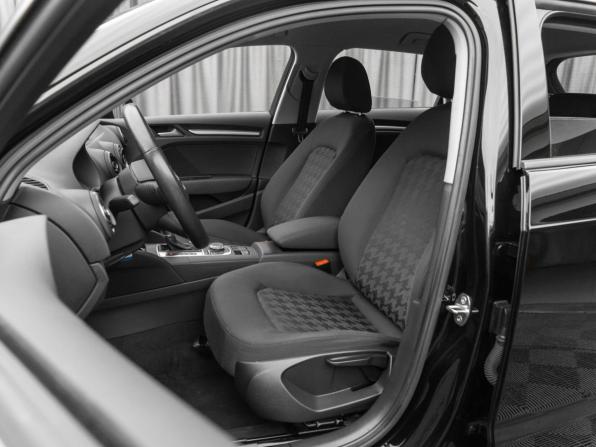 Audi A3 III (8V) с пробегом 2013 года, цена 1 340 000 рублей, 158682 км, хэтчбек, Автокод Объявления