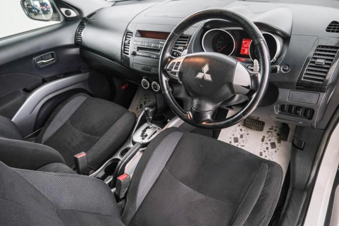 Mitsubishi Outlander II с пробегом 2008 года, цена 1 199 000 рублей, 161000 км, внедорожник, Автокод Объявления