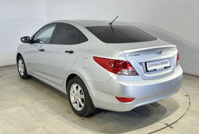 Hyundai Solaris I с пробегом 2013 года, цена 865 000 рублей, 85043 км, седан, Автокод Объявления