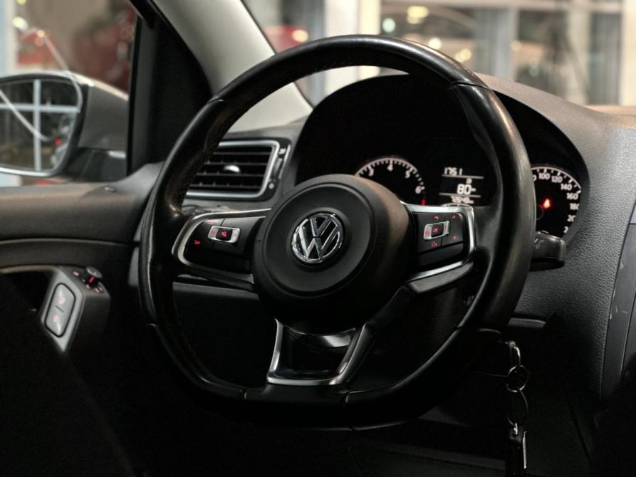 Volkswagen Polo V Рестайлинг Санкт-Петербург  - изображение 29