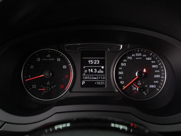 Audi Q3 I (8U) Рестайлинг с пробегом 2017 года, цена 2 469 000 рублей, 136522 км, внедорожник, Автокод Объявления