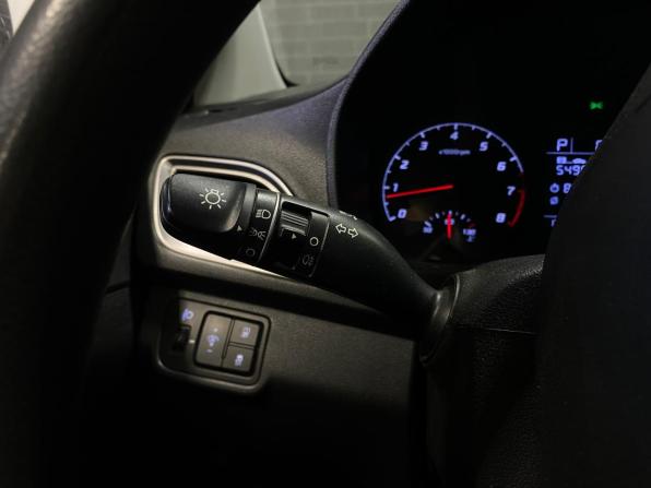 Hyundai Solaris II Рестайлинг с пробегом 2022 года, цена 1 420 000 рублей, 94020 км, седан, Автокод Объявления