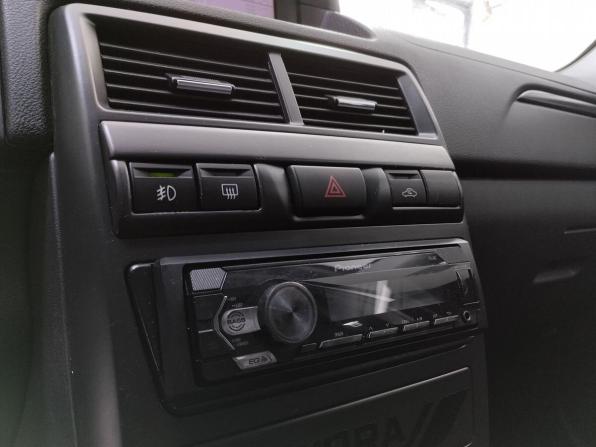 Lada (ВАЗ) Priora I Рестайлинг с пробегом 2015 года, цена 670 000 рублей, 120445 км, седан, Автокод Объявления