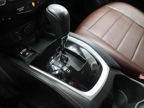 Nissan Qashqai II с пробегом 2016 года, цена 1 779 900 рублей, 86000 км, внедорожник, Автокод Объявления