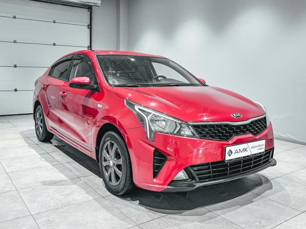 Kia Rio IV Рестайлинг с пробегом 2021 года, цена 1 703 934 рубля, 82312 км, седан, Автокод Объявления