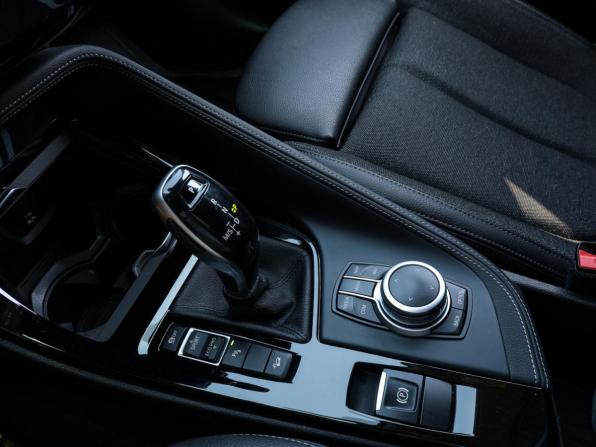 BMW X1 II (F48) Рестайлинг с пробегом 2020 года, цена 3 049 000 рублей, 123800 км, внедорожник, Автокод Объявления