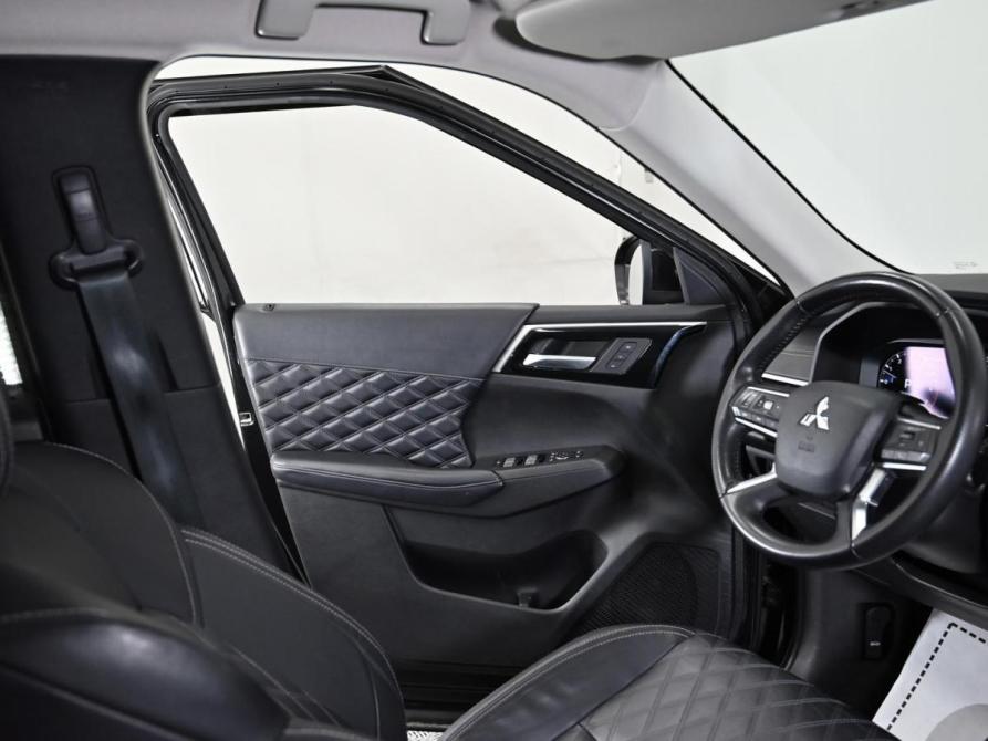 Mitsubishi Outlander IV Москва  - изображение 15