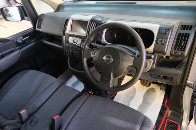 Nissan Serena III (C25) с пробегом 2006 года, цена 999 000 рублей, 182300 км, минивэн, Автокод Объявления