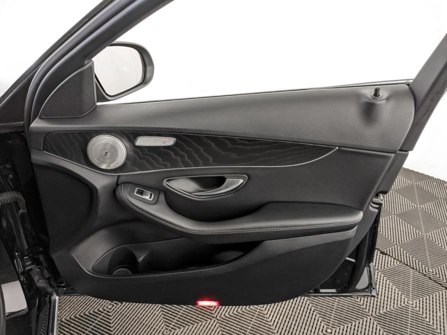 Mercedes-Benz C-Класс IV (W205) Рестайлинг Санкт-Петербург  - изображение 26