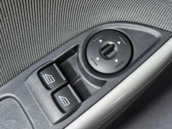 Ford Focus III с пробегом 2011 года, цена 599 000 рублей, 208137 км, хэтчбек, Автокод Объявления