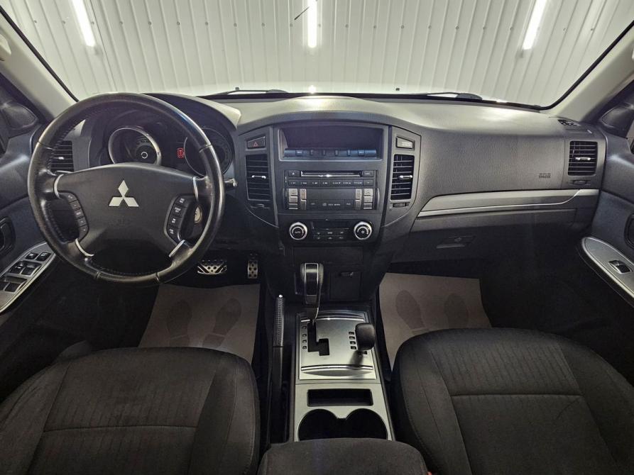 Mitsubishi Pajero IV Рестайлинг 1 Белгород  - изображение 18
