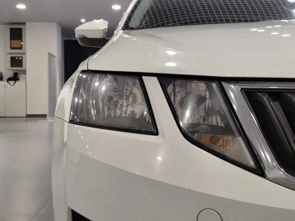 Skoda Octavia III (A7) Рестайлинг с пробегом 2017 года, цена 1 399 000 рублей, 185697 км, лифтбек, Автокод Объявления