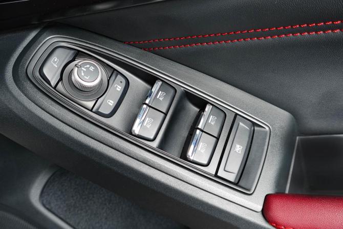 Subaru Levorg II с пробегом 2021 года, цена 2 599 000 рублей, 61073 км, универсал, Автокод Объявления