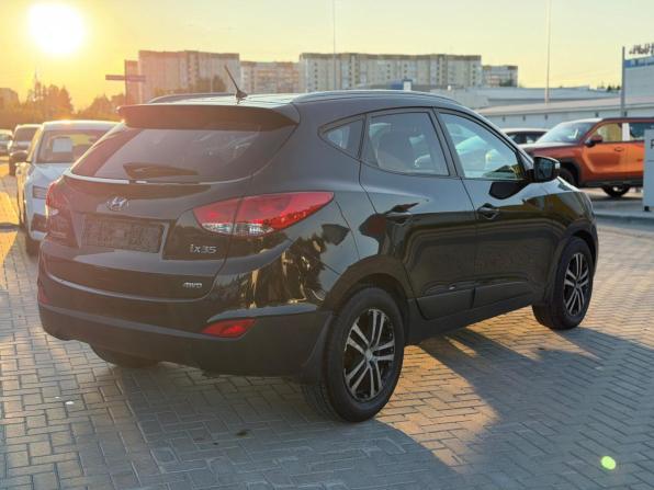 Hyundai ix35 I с пробегом 2011 года, цена 1 450 000 рублей, 131835 км, внедорожник, Автокод Объявления