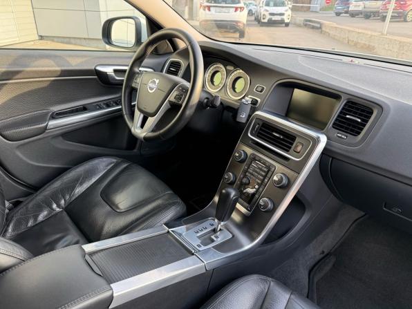 Volvo S60 II с пробегом 2011 года, цена 1 050 000 рублей, 201460 км, седан, Автокод Объявления