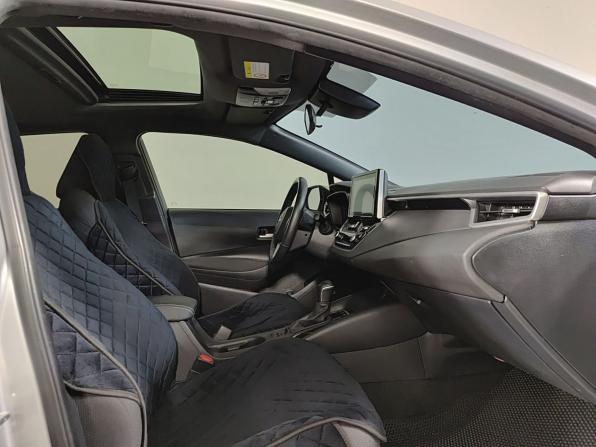 Toyota Levin XII (E210) с пробегом 2021 года, цена 1 715 000 рублей, 74300 км, седан, Автокод Объявления