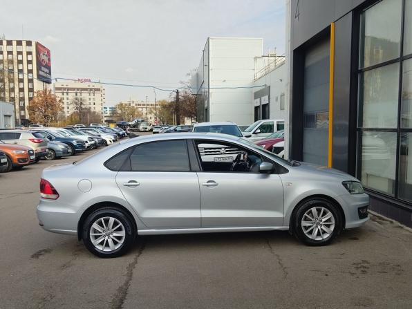 Volkswagen Polo V Рестайлинг с пробегом 2017 года, цена 1 100 000 рублей, 157403 км, седан, Автокод Объявления
