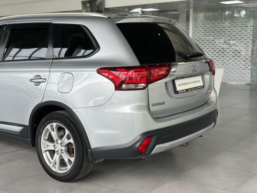 Mitsubishi Outlander III Рестайлинг 2 Новосибирск  - изображение 11
