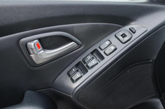 Hyundai ix35 I с пробегом 2010 года, цена 1 293 000 рублей, 160000 км, внедорожник, Автокод Объявления