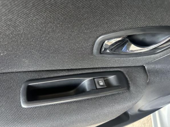 Renault Fluence I Рестайлинг с пробегом 2013 года, цена 699 000 рублей, 192400 км, седан, Автокод Объявления