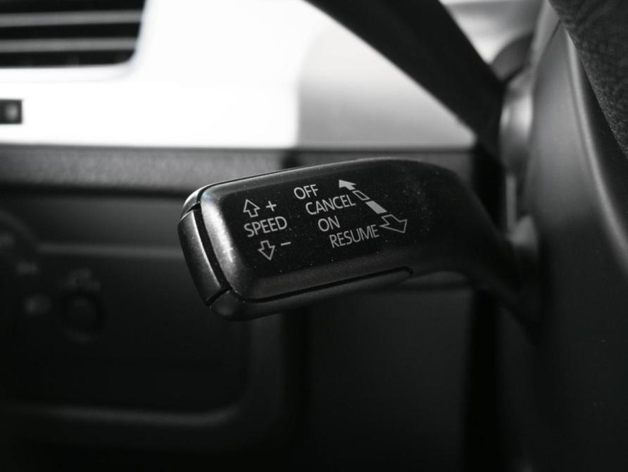 Volkswagen Touareg II Рестайлинг Ростов-на-Дону  - изображение 17