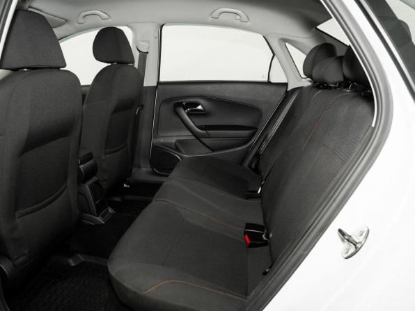 Volkswagen Polo V Рестайлинг с пробегом 2017 года, цена 1 149 500 рублей, 89219 км, седан, Автокод Объявления