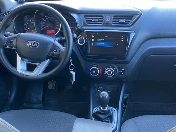 Kia Rio III с пробегом 2013 года, цена 690 000 рублей, 174394 км, хэтчбек, Автокод Объявления
