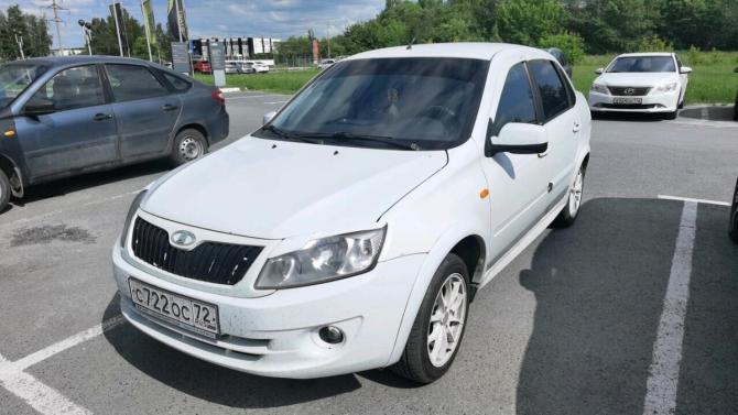 Lada (ВАЗ) Granta I с пробегом 2013 года, цена 235 000 рублей, 225000 км, седан, Автокод Объявления