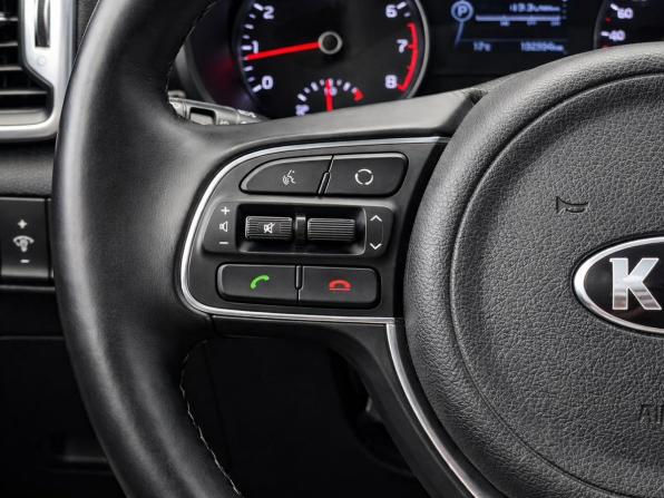 Kia Sportage IV с пробегом 2017 года, цена 1 997 000 рублей, 132334 км, внедорожник, Автокод Объявления