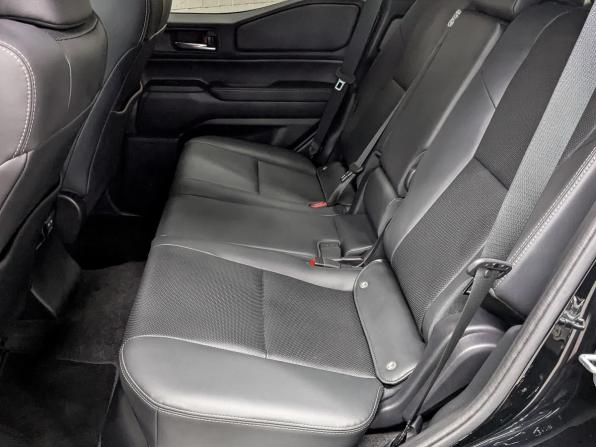 Toyota Land Cruiser Prado 250 Series с пробегом 2024 года, цена 7 850 000 рублей, 15721 км, внедорожник, Автокод Объявления