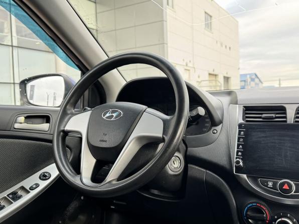 Hyundai Solaris I с пробегом 2011 года, цена 525 000 рублей, 174000 км, седан, Автокод Объявления