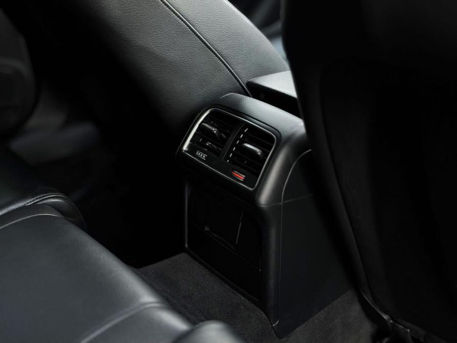 Audi A4 IV (B8) Рестайлинг Санкт-Петербург  - изображение 30