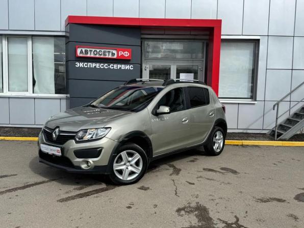 Renault Sandero II с пробегом 2017 года, цена 891 450 рублей, 154631 км, хэтчбек, Автокод Объявления