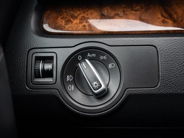 Volkswagen Passat B7 с пробегом 2012 года, цена 1 180 000 рублей, 271812 км, седан, Автокод Объявления