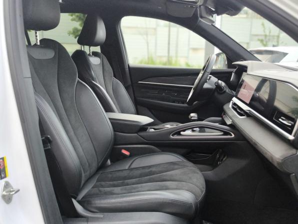 Geely Monjaro I с пробегом 2024 года, цена 3 262 000 рублей, 81829 км, внедорожник, Автокод Объявления