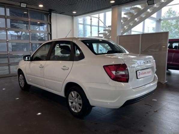 Lada (ВАЗ) Granta I Рестайлинг с пробегом 2023 года, цена 740 000 рублей, 28324 км, седан, Автокод Объявления