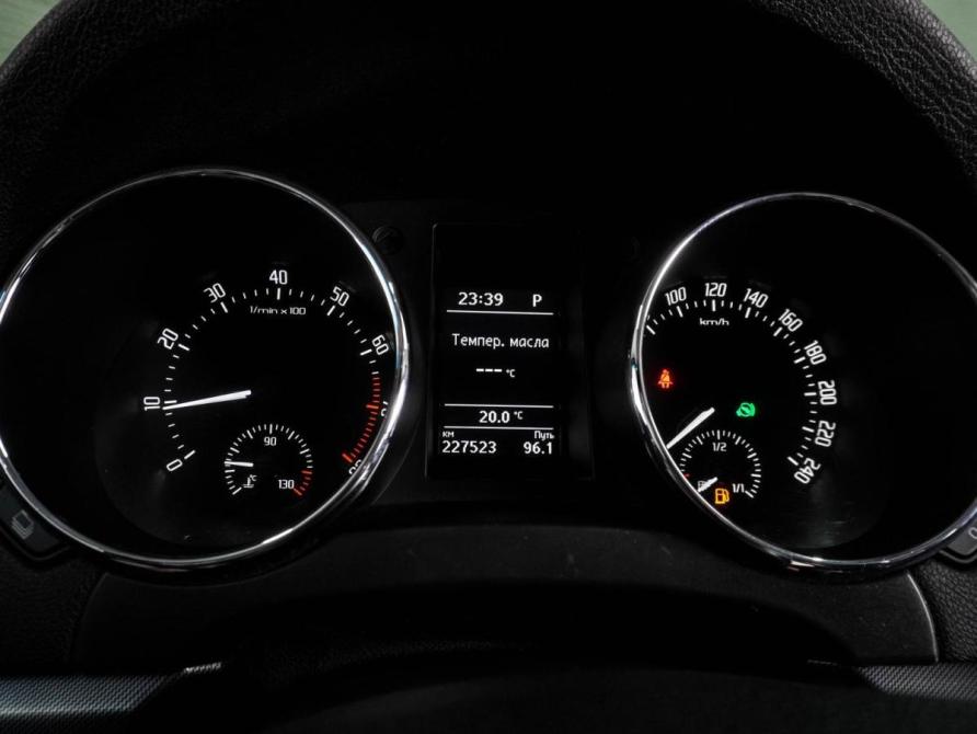 Skoda Yeti I Рестайлинг Воронеж  - изображение 17