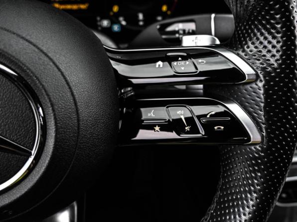 Mercedes-Benz E-Класс V (W213 S213 C238) Рестайлинг с пробегом 2020 года, цена 3 849 000 рублей, 177448 км, седан, Автокод Объявления