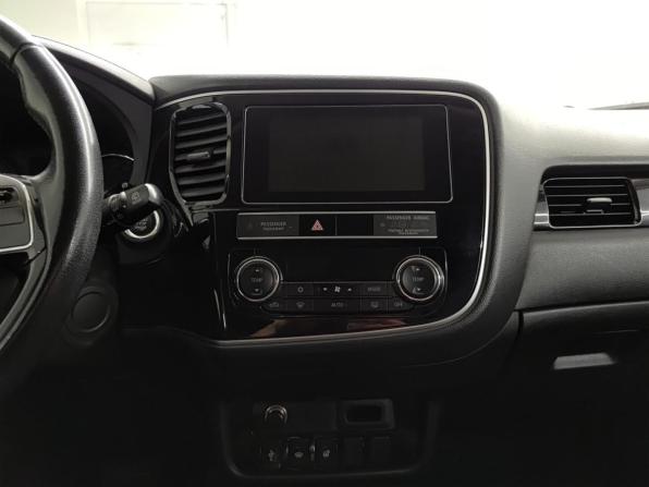 Mitsubishi Outlander III Рестайлинг 3 с пробегом 2019 года, цена 1 860 000 рублей, 153120 км, внедорожник, Автокод Объявления