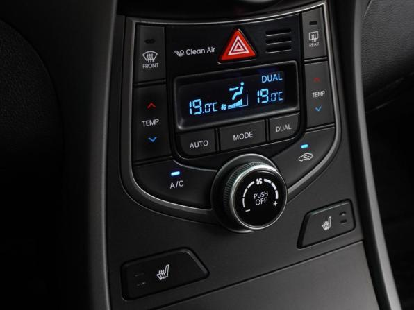 Hyundai Elantra V (MD) Рестайлинг с пробегом 2015 года, цена 1 149 000 рублей, 127068 км, седан, Автокод Объявления
