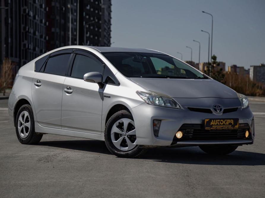 Toyota Prius III Рестайлинг (XW30) Тюмень  - изображение 2