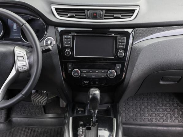 Nissan X-Trail III с пробегом 2017 года, цена 1 679 000 рублей, 176373 км, внедорожник, Автокод Объявления